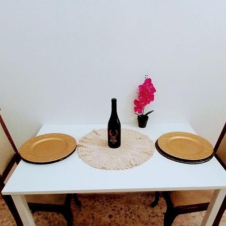 Casa Vacanza Nonna Emma Villa Lizzano  Eksteriør bilde