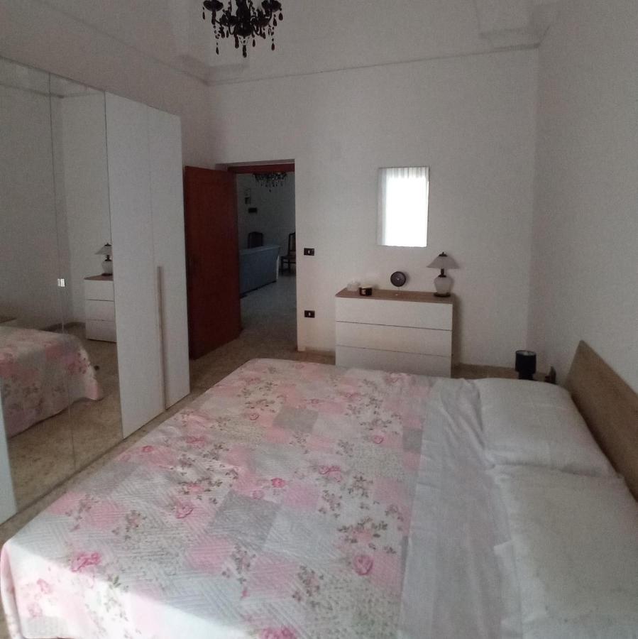 Casa Vacanza Nonna Emma Villa Lizzano  Eksteriør bilde