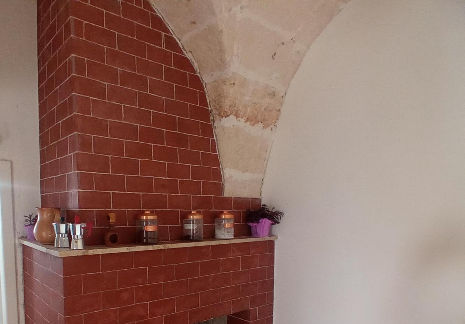 Casa Vacanza Nonna Emma Villa Lizzano  Eksteriør bilde